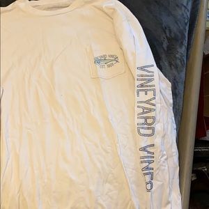 Vineyard vines white shirt